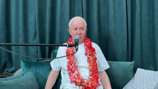 07.06.2025  Инициация. Шримад-Бхагаватам 10.61.1. Чайтанья Чандра Чаран прабху.