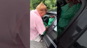 Украинский «сейф»: водитель спрятал права в пакеты 🤣