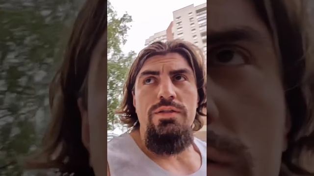 🤬Ислам Вагабов отреагировал на критику Хоронженко по поводу уличной драки в Кудрово!