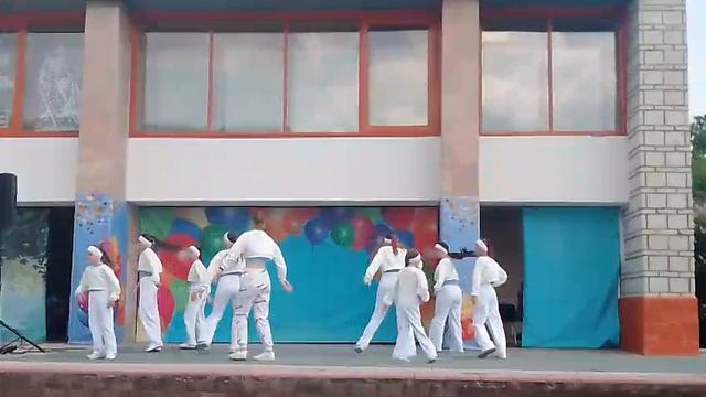 Танцевальный коллектив "Наследие" - Новое поколение.mp4 смотреть онлайн