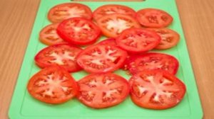 Баклажаны запеченные с томатами и сыром