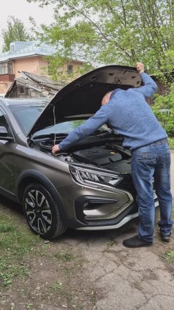 Опять "кочерга"! Установка газовых упоров капота Lada Vesta SW NG Cross 1,8 AT Техно