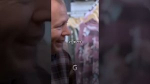 Мужчина, который не умеет читать пришёл в магазин и ему помогли!