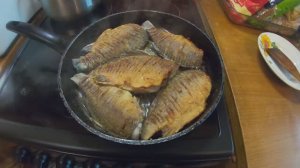 Жареный карась без костей. Вкусно!  26.05.2025 г.