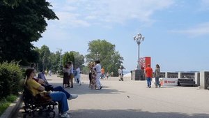 Самарцы открыли пляжный сезон. Танцы на набережной.