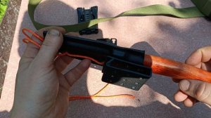 Первые ножны из пластика