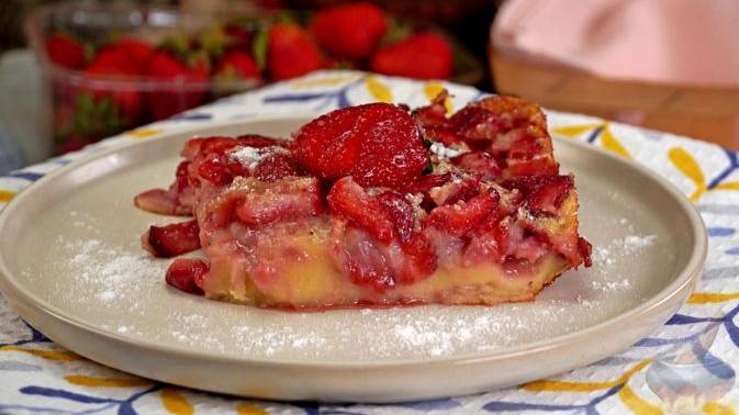 Вкусное начало утра, продолжение дня и завершение вечера! КЛАФУТИ С КЛУБНИКОЙ