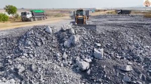Строительство, засыпка щебёнкой, обзор