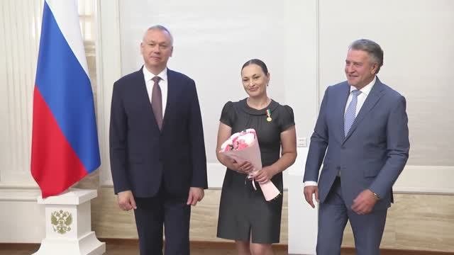 08.06.25 Награды многодетным матерям