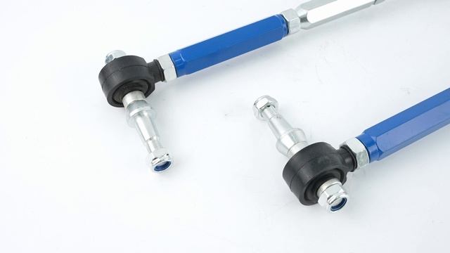 Рулевые тяги с наконечниками c регулировкой на ШС Toyota M