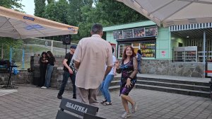 Вишня в саду  танцы Воронеж кафе