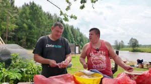 Как он насаживает не понятно