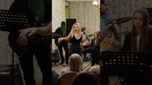 Музыка, музыканты, шоу, предложение услуги, смотрите в описании, всех благ и счастья вам.