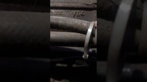 Volkswagen Caddy, 2.0 дизель,троит двигатель на холостых, особе?