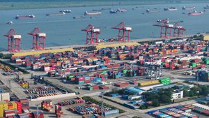 Politico: новые санкции против России заморозят торговые отношения США