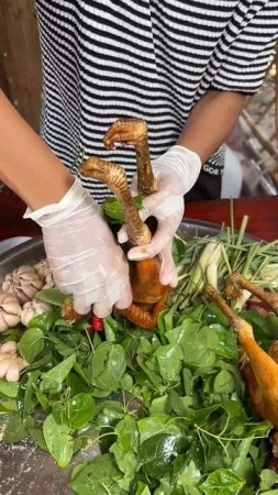 Удивительная готовка курицы с банановыми цветами