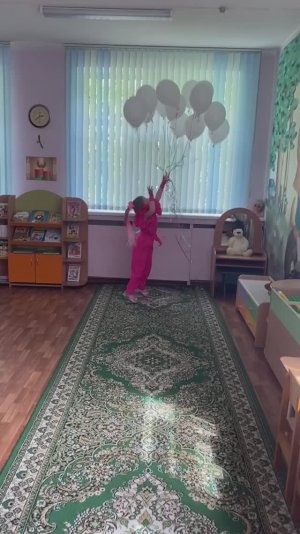 но мы остаёмся ещё на 1 годик в садике 🥹🩷