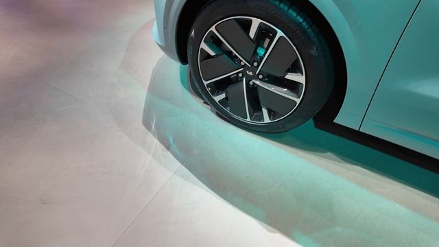 Lixiang - чем отличаются рестайлинговые авто 2025