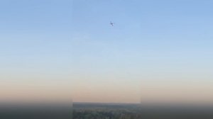 Красиво летит ...