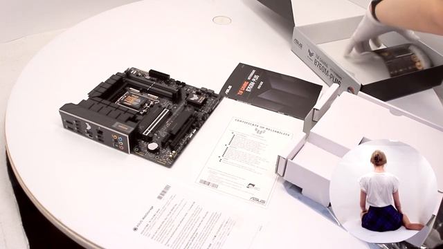 НИКС Компьютерный Супермаркет: видео про Материнская смотреть онлайн