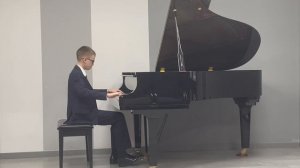 Ж. Дювернуа "Этюд" исполняет Голосенко Платон.