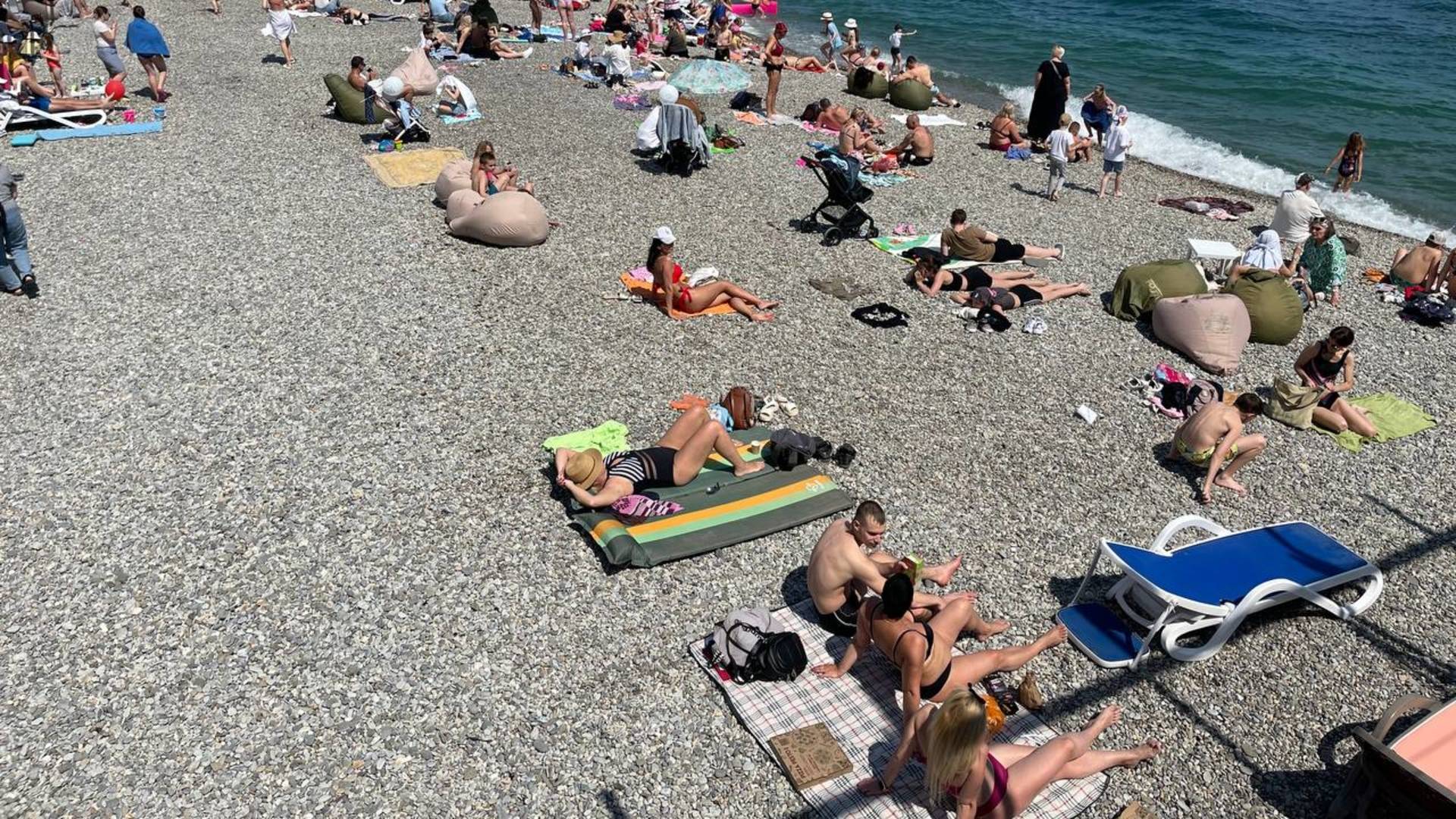 ЯЛТА - Сезон 2025! Что Здесь Происходит и стоит ли Ехать в Крым?! Море прозрачное и чистое