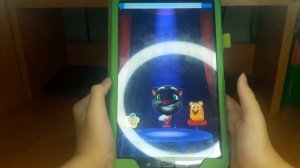 Играю в игру Мой Говорящий Том 2. Играю с Говорящим кот?