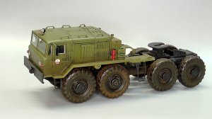 Модель от AVD МАЗ-537 с пп ЧМЗАП-5247Г. Сборка и покраска тягача.