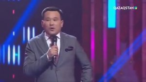 Канат Алжаппаров оз айелын таныстырды, жана багдарлам