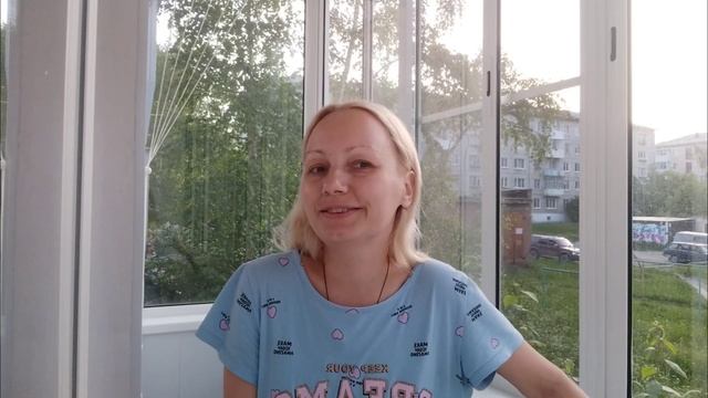 С днём рождения меня 🥳 Попьём чай с пирогом и вкусным тортиком! Девочка Юля, 40 годиков 😄