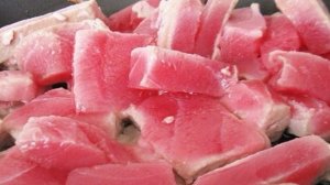 Греческий салат с тунцом