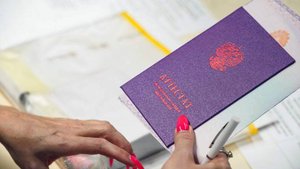 Эксперт рассказал о правилах подачи документов в вуз в 2025 году