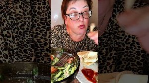 Шикарный МУКБАНГ/Овощи и курочка/Вкусно