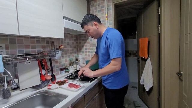 Говядина на сковородке в Южной Корее!!!!!!!