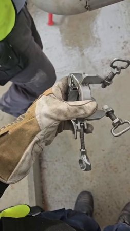 Удобная струбцина