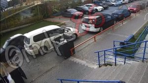 в Сургуте сбили ребенка во дворе