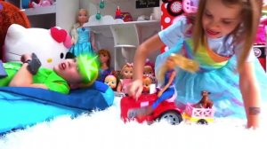 Мистер Макс • Mister Max - Макс и его новые игрушки из Giant eggs