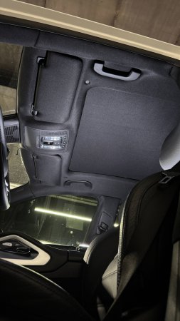 Mercedes GLS - перетяжка потолка, покраска потолочного пластика, шумоизоляция салон и арок