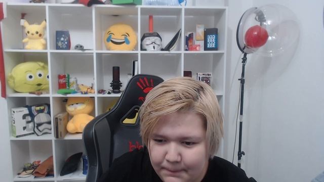 В ПЕРВЫЙ РАЗ ПОБРОБЫВАЛ FRESH BAR смотреть онлайн