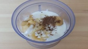 Банан с кефиром