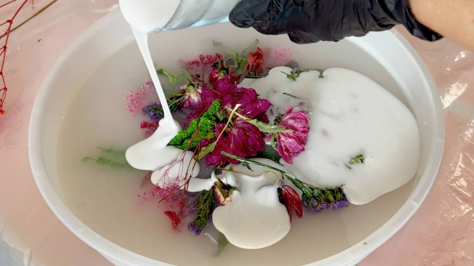 Стол из эпоксидной смолы с сухоцветами. Сделай сам. смотреть онлайн