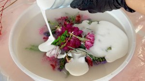 Стол из эпоксидной смолы с сухоцветами. Сделай сам.