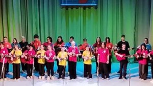 «Мы не можем без песни» ст. и муз. А. Елизаровой. Исполняет Клуб авторской песни «Душа компании"