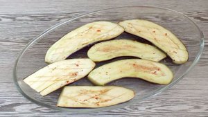 Баклажаны запеченные с фетой