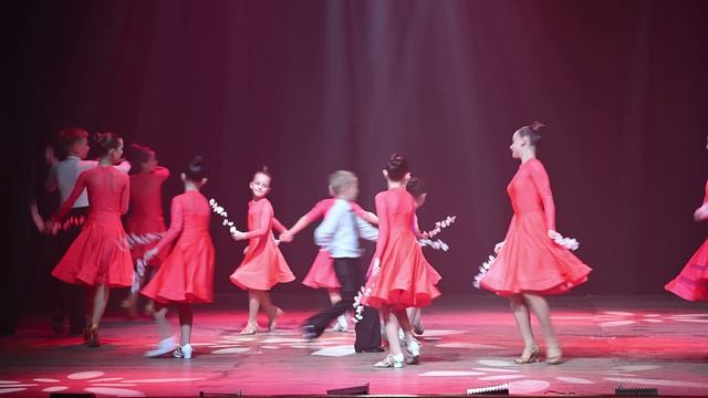 Весна. смотреть онлайн