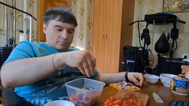 Закуска из маринованных помидор смотреть онлайн