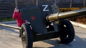 Сквер военной техники в Анапе