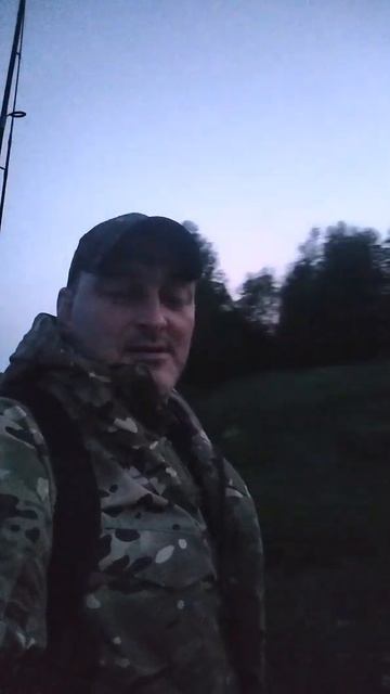 Вечерняя медитация с удочками на речке...