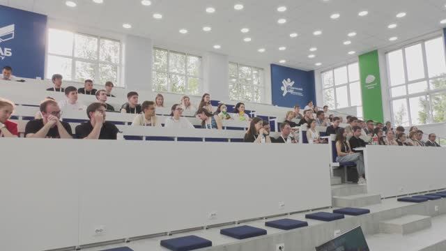 Окружной этап весенней лиги спецпроекта «Твой Ход х Дебаттл».06.06.2025