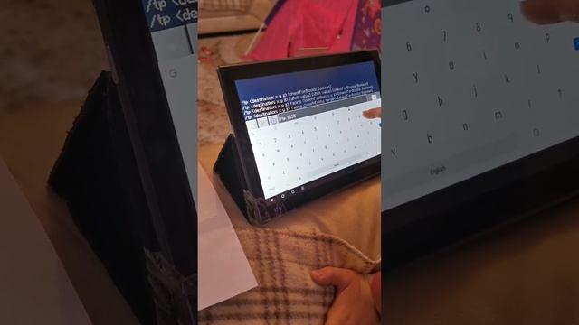 Ищем "Далекие земли" в Minecraft bedrock edition смотреть онлайн